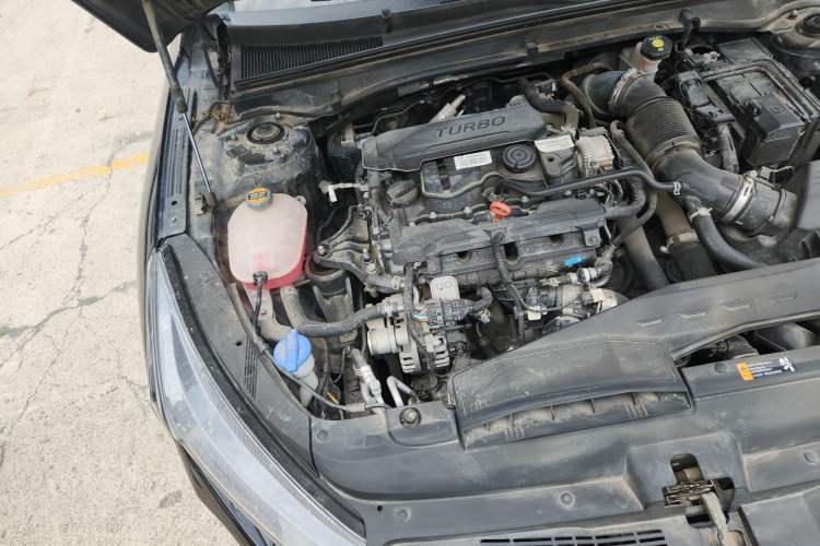 Used Kia K5 2021 270T CVVD Refreshed Edition Engine Bay Right