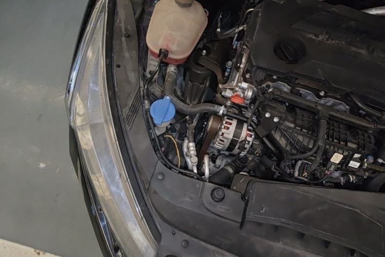 Used Kia K5 2021 380T GT-Line Flagship Edition Engine Bay Right