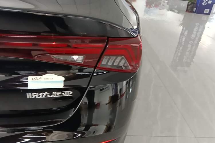 Used Kia K5 2021 270T CVVD Refreshed Edition Exterior 3