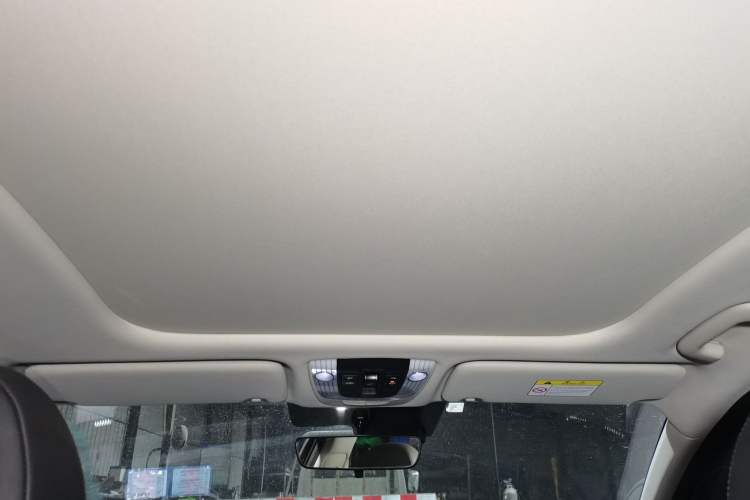 Used Kia K5 2021 380T GT-Line Flagship Edition Headliner