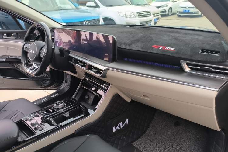 Used Kia K5 2021 380T GT-Line Flagship Edition Interior 10