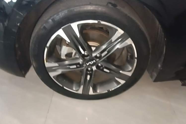 Used Kia K5 2021 270T CVVD Refreshed Edition Left Front Wheel Hub