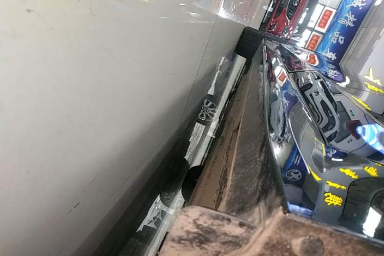 Used Kia K5 2021 380T GT-Line Refreshed Edition Left Side Sill