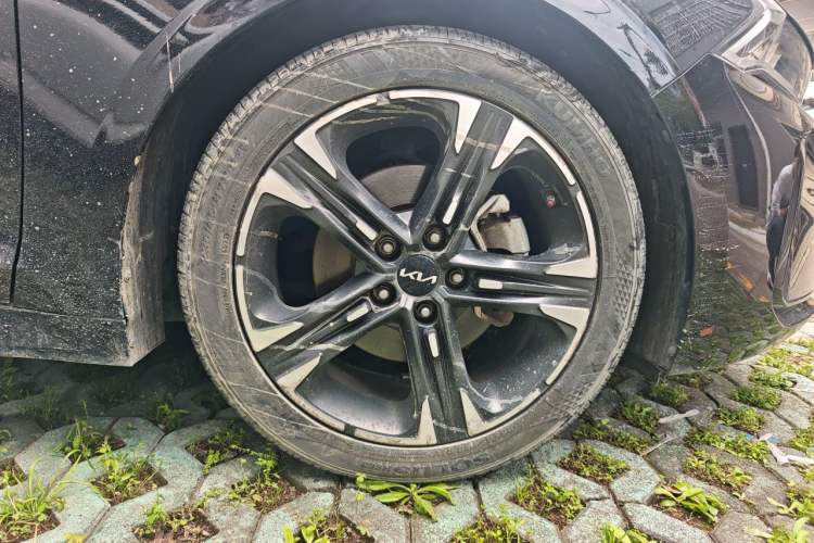Used Kia K5 2021 270T CVVD Refreshed Edition Right Front Wheel Hub