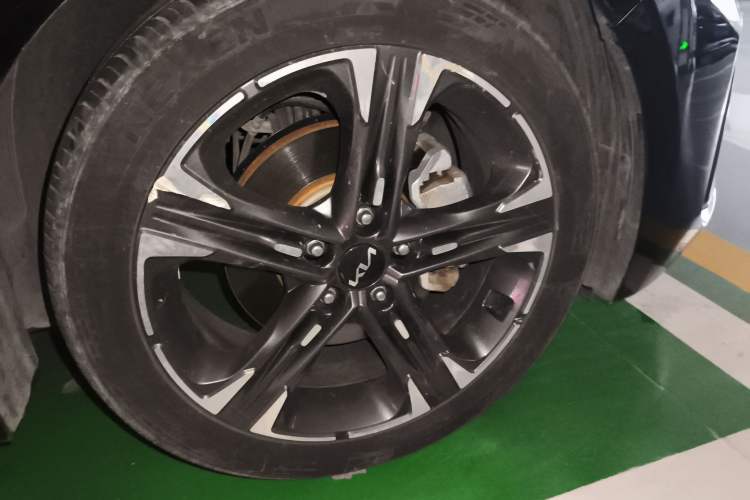 Used Kia K5 2021 270T CVVD Refreshed Edition Right Front Wheel Hub