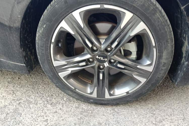 Used Kia K5 2021 270T CVVD Refreshed Edition Right Front Wheel Hub
