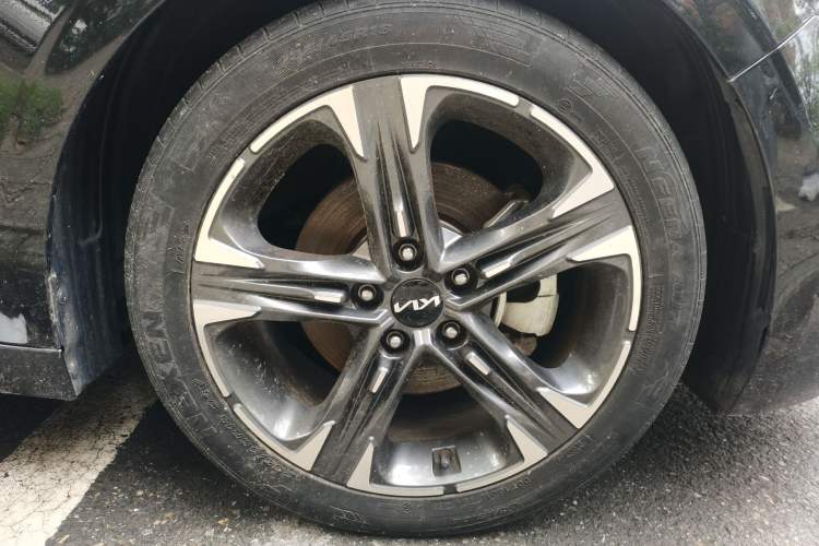 Used Kia K5 2021 270T CVVD Refreshed Edition Right Front Wheel Hub