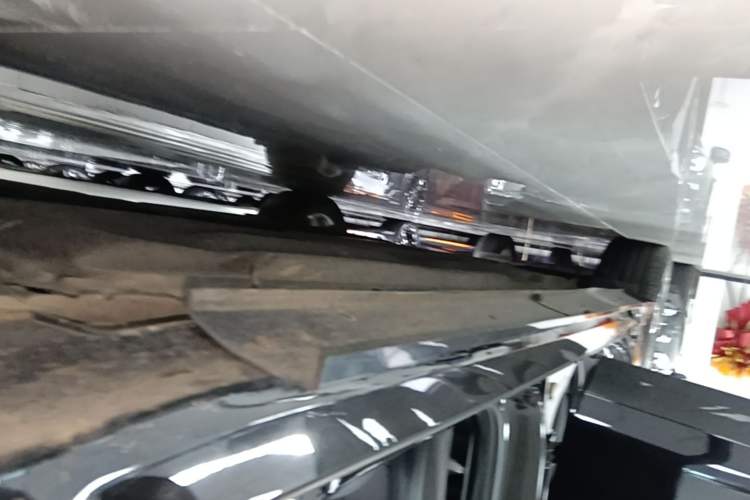 Used Kia K5 2021 270T CVVD Refreshed Edition Right Side Sill