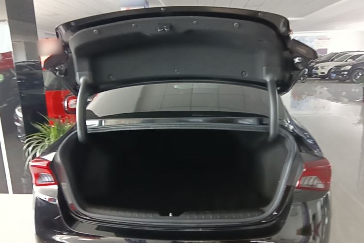 Used Kia K5 2021 270T CVVD Refreshed Edition Trunk