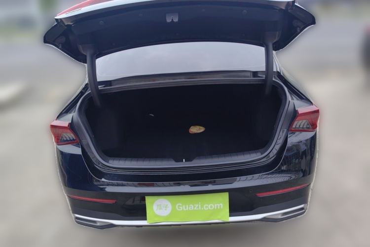 Used Kia K5 2021 270T CVVD Refreshed Edition Trunk