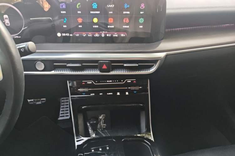 Used Kia K5 2021 380T GT-Line Flagship Edition Audio And AC Panel