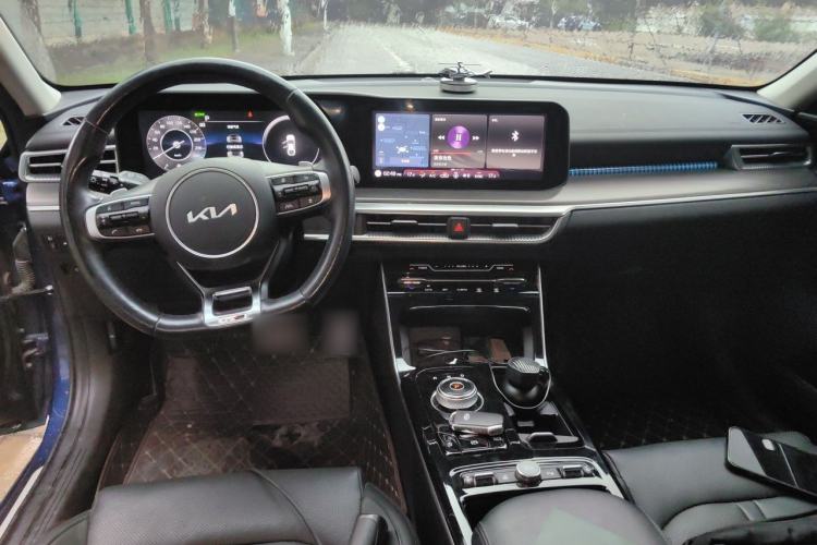 Used Kia K5 2021 380T GT-Line Flagship Edition Center Console
