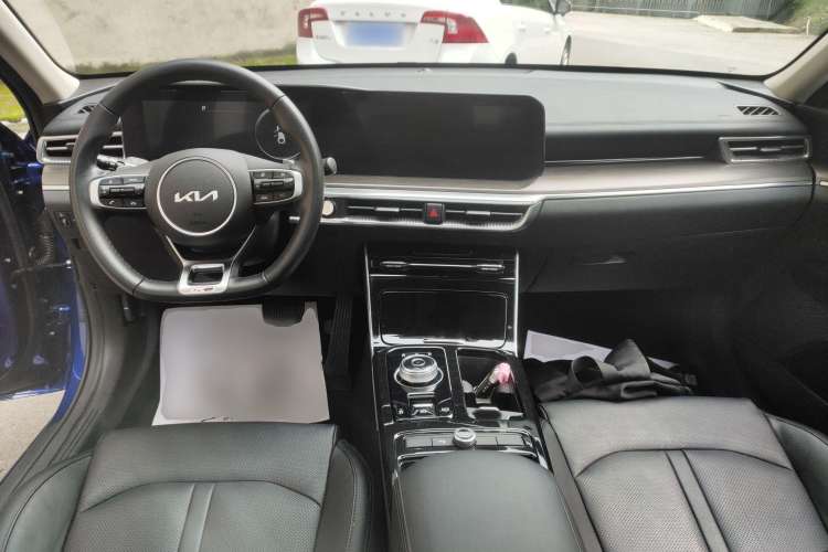 Used Kia K5 2021 380T GT-Line Refreshed Edition Center Console