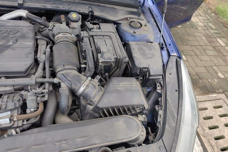 Used Kia K5 2021 380T GT-Line Flagship Edition Engine Bay Left
