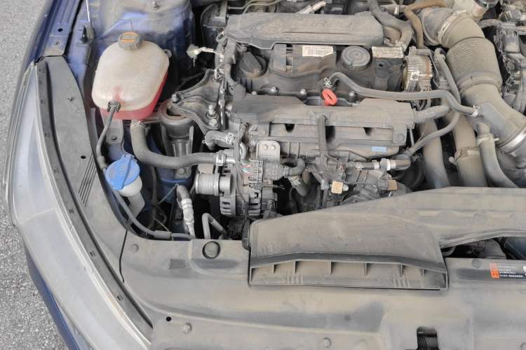 Used Kia K5 2021 270T CVVD Refreshed Edition Engine Bay Right