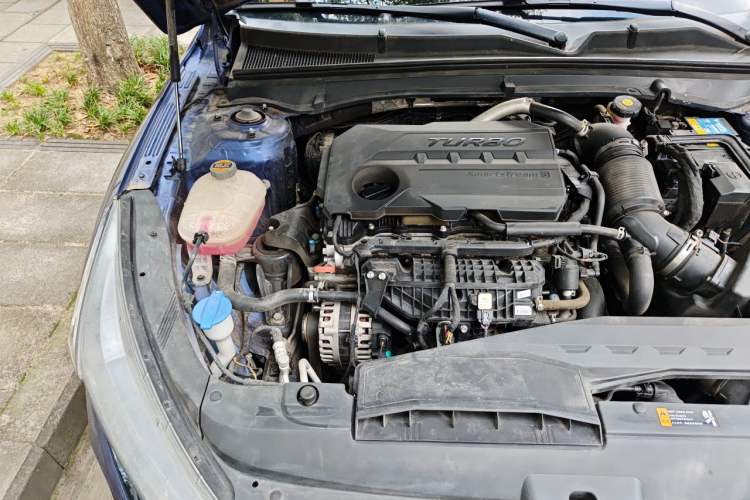 Used Kia K5 2021 380T GT-Line Flagship Edition Engine Bay Right