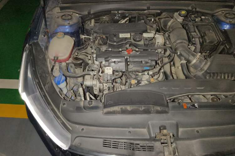 Used Kia K5 2021 270T CVVD Refreshed Edition Engine Bay Right