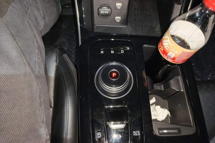 Used Kia K5 2021 270T CVVD Refreshed Edition Gear Lever