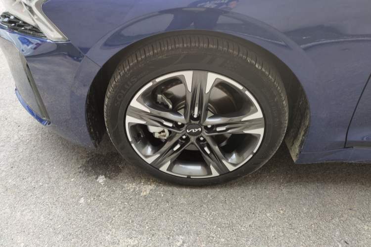 Used Kia K5 2021 380T GT-Line Refreshed Edition Left Front Wheel Hub