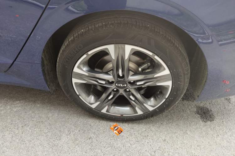 Used Kia K5 2021 380T GT-Line Refreshed Edition Left Rear Wheel Hub