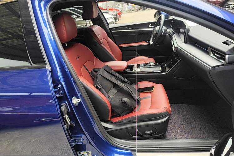 Used Kia K5 2021 380T GT-Line Flagship Edition Right Front Seat