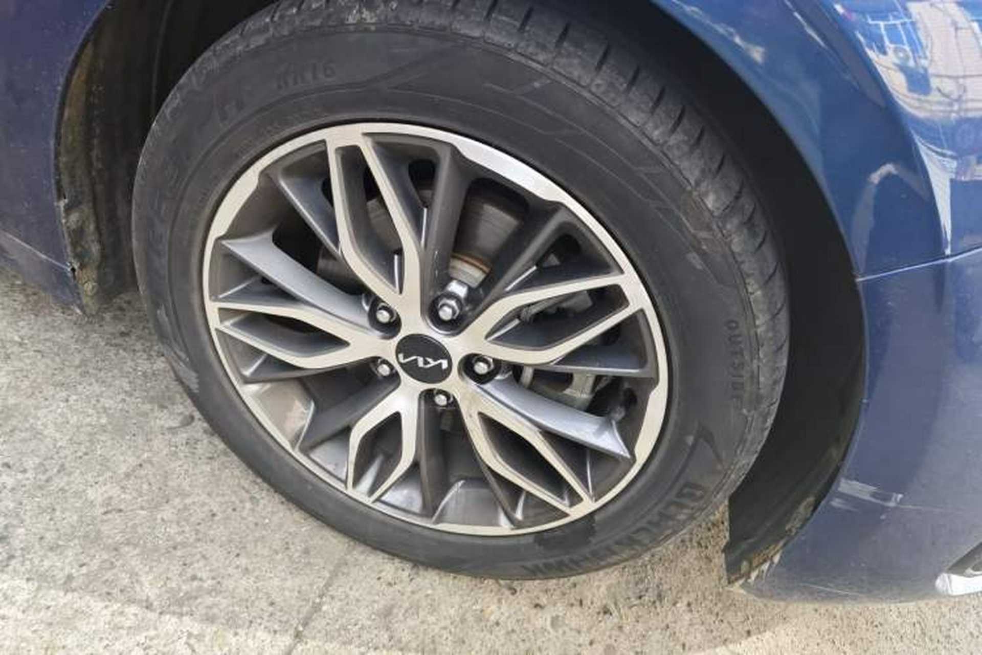 Used Kia K5 2021 270T CVVD Fashion Edition Right Front Wheel Hub
