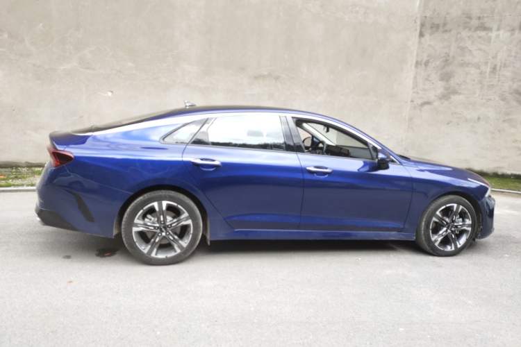 Used Kia K5 2021 380T GT-Line Refreshed Edition Right Side