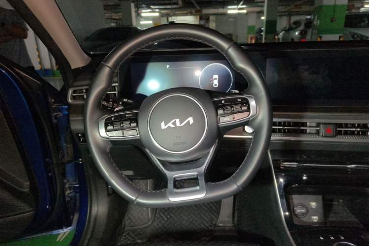 Used Kia K5 2021 270T CVVD Refreshed Edition Steering Wheel