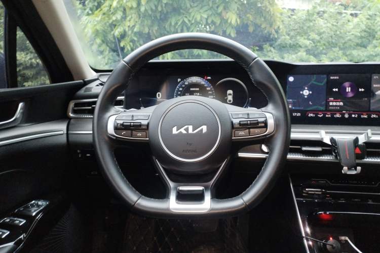 Used Kia K5 2021 270T CVVD Refreshed Edition Steering Wheel
