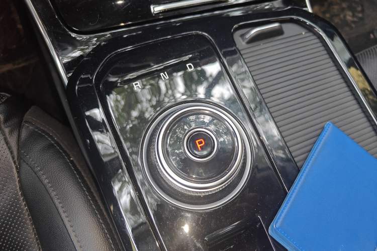 Used Kia K5 2021 380T GT-Line Flagship Edition Gear Lever