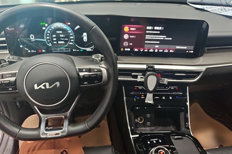 Used Kia K5 2021 380T GT-Line Refreshed Edition Center Console
