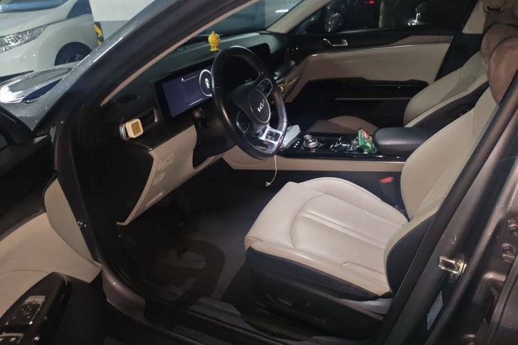 Used Kia K5 2021 380T GT-Line Refreshed Edition Driver Seat