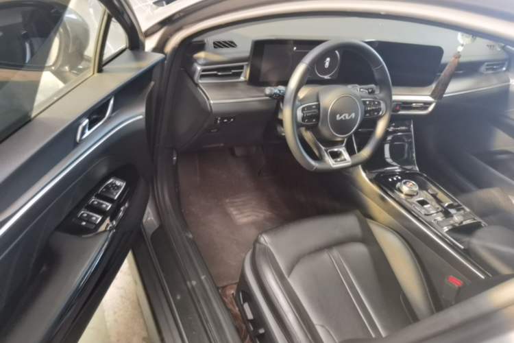 Used Kia K5 2021 270T CVVD Refreshed Edition Driver Seat