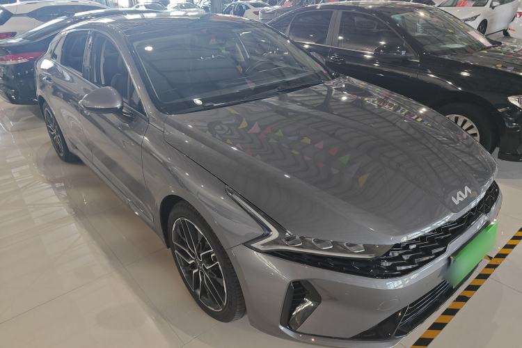 Used Kia K5 2021 380T GT-Line Refreshed Edition Front Right 45 Deg