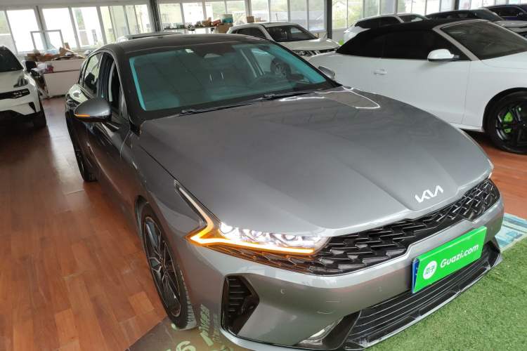 Used Kia K5 2021 380T GT-Line Refreshed Edition Front Right 45 Deg