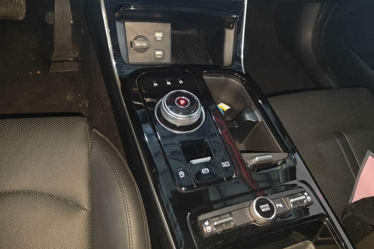 Used Kia K5 2021 380T GT-Line Refreshed Edition Gear Lever
