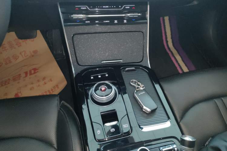 Used Kia K5 2021 380T GT-Line Refreshed Edition Gear Lever