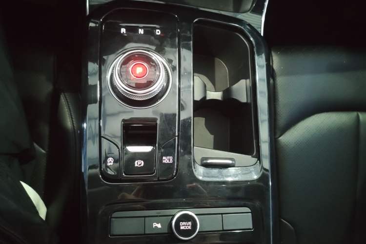 Used Kia K5 2021 270T CVVD Refreshed Edition Gear Lever