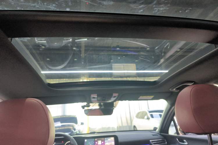 Used Kia K5 2021 380T GT-Line Flagship Edition Headliner