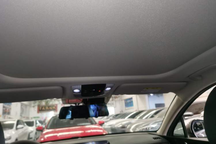 Used Kia K5 2021 270T CVVD Refreshed Edition Headliner