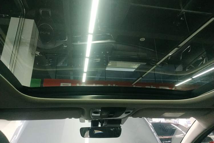 Used Kia K5 2021 270T CVVD Refreshed Edition Headliner