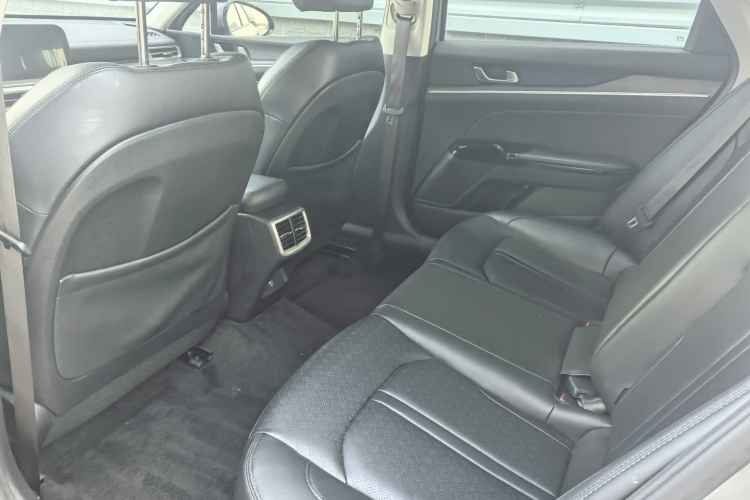 Used Kia K5 2021 270T CVVD Refreshed Edition Interior 3
