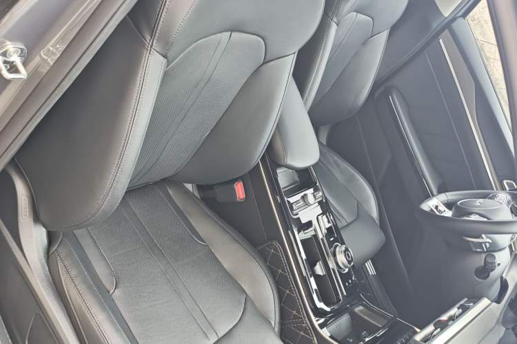 Used Kia K5 2021 380T GT-Line Refreshed Edition Interior 4