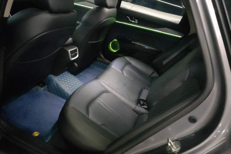 Used Kia K5 2021 380T GT-Line Refreshed Edition Interior 4
