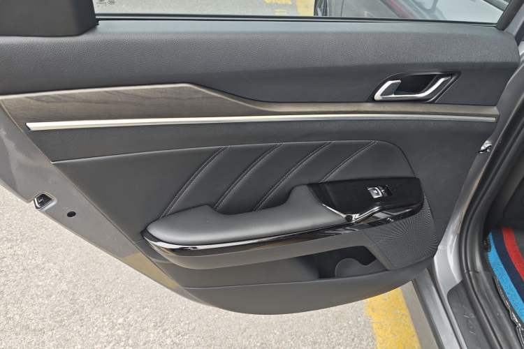 Used Kia K5 2021 380T GT-Line Refreshed Edition Interior 8