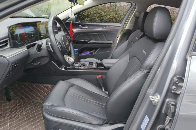 Used Kia K5 2021 380T GT-Line Refreshed Edition Left Front Seat