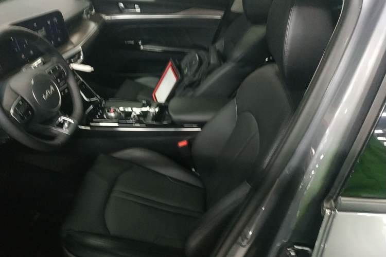 Used Kia K5 2021 270T CVVD Refreshed Edition Left Front Seat