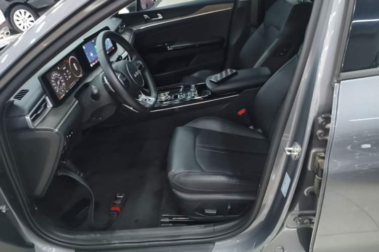 Used Kia K5 2021 380T GT-Line Refreshed Edition Left Front Seat