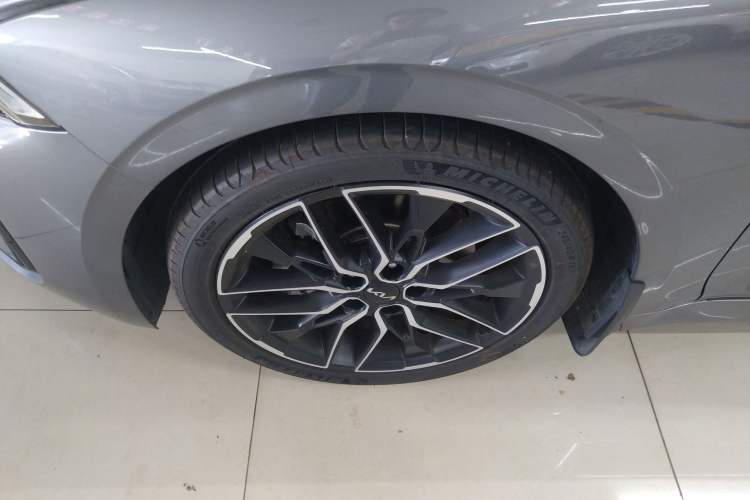 Used Kia K5 2021 380T GT-Line Refreshed Edition Left Front Wheel Hub