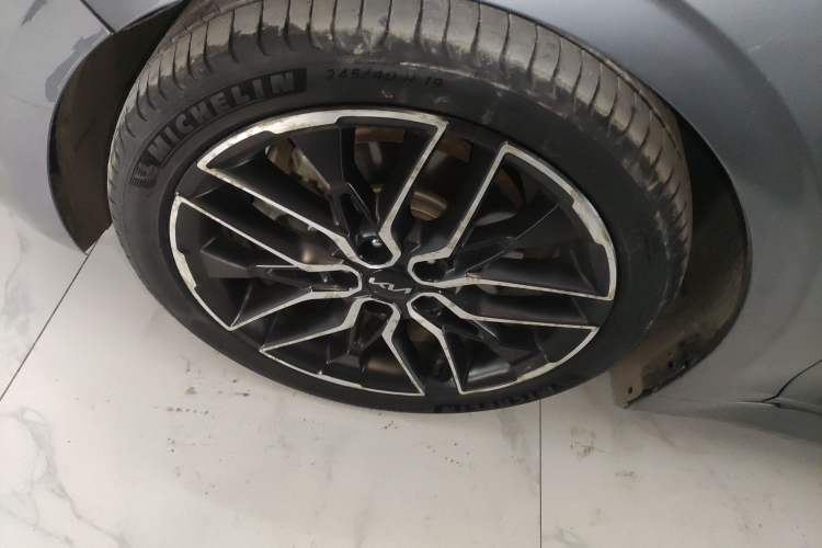 Used Kia K5 2021 380T GT-Line Flagship Edition Left Front Wheel Hub